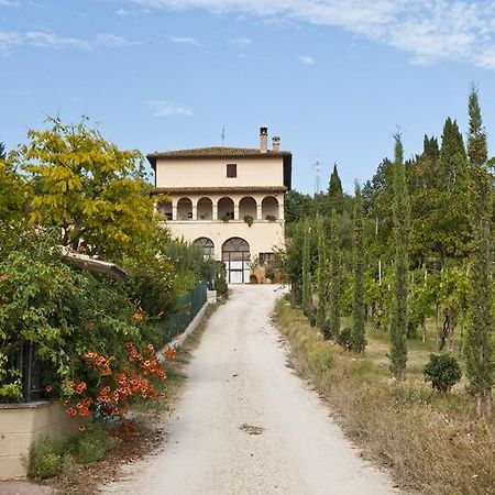 Casa Castellina Guest House Foligno Ruang foto