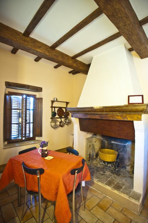 Casa Castellina Guest House Foligno Ruang foto